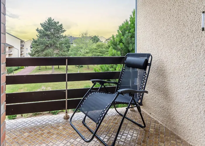 Le Sporting-17 By Interhome