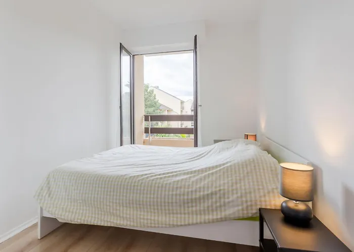 Le Sporting-17 By Interhome *